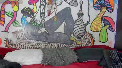 luna_gc online show from March 19, 8:57 pm