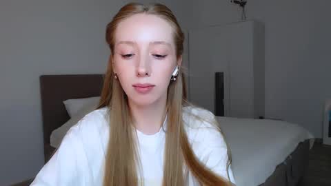 Luna online show from March 7, 10:21 pm