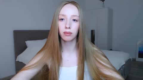 Luna online show from March 3, 7:24 pm