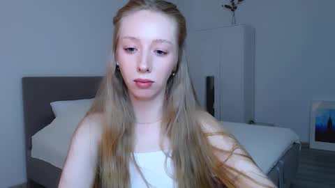 Luna online show from February 20, 8:03 pm