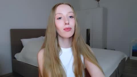 Luna online show from March 5, 8:12 pm