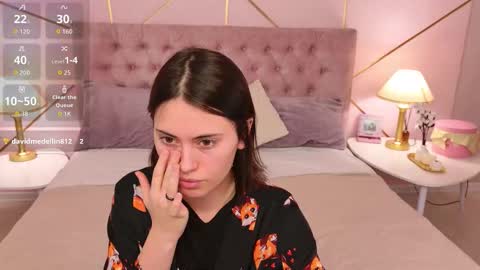 Luna online show from March 26, 3:36 pm