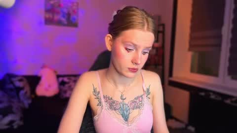 Britney online show from November 27, 9:50 pm