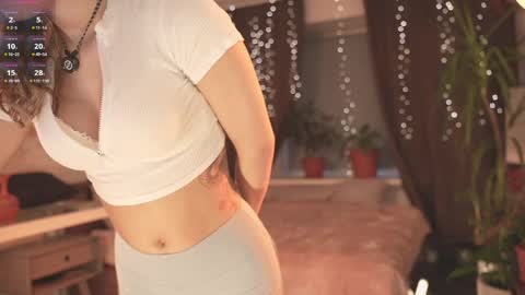 lunalike online show from April 5, 3:55 pm