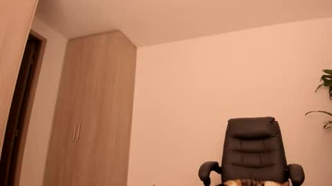 luna online show from November 27, 10:34 pm