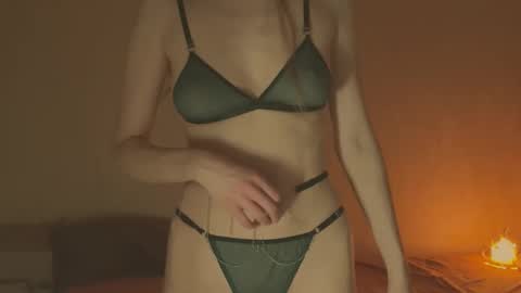 Lun online show from January 7, 3:10 am