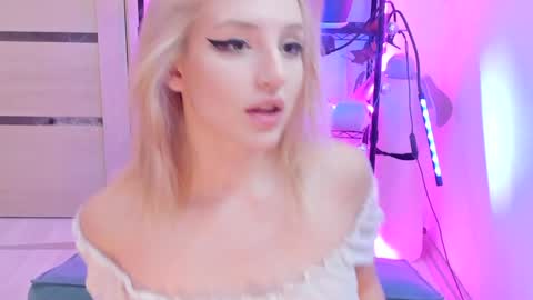 Kate online show from February 9, 3:00 am