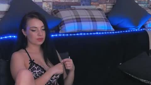 LunnaGray online show from September 11, 9:42 am