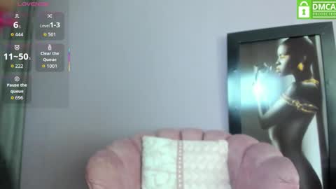 LunnaNova online show from September 21, 12:31 am