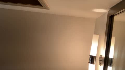 LOLA online show from January 7, 12:03 am