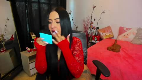 lustful__babe online show from December 20, 11:43 am