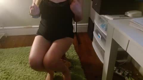 lustylayla0x online show from February 19, 11:04 pm