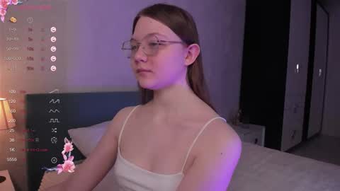 Tessa online show from February 3, 1:38 am