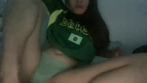 Luviee online show from December 20, 11:42 pm