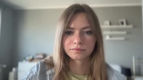 Millie online show from April 26, 2:37 pm