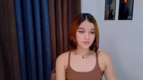 queen lux online show from June 18, 6:13 pm