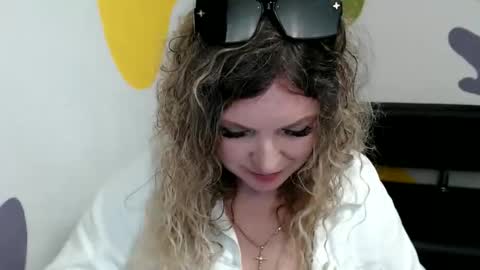 Donna online show from June 11, 6:43 am
