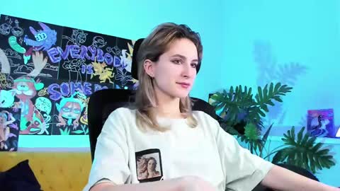 Ray online show from February 17, 6:06 pm