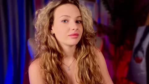 simply Eliza  online show from October 1, 7:13 am