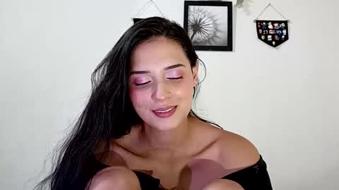 lyla online show from January 4, 10:55 pm