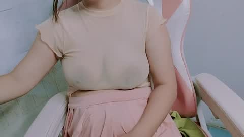 lylikixi online show from July 18, 2:04 am