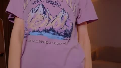 Sara online show from March 31, 5:02 pm