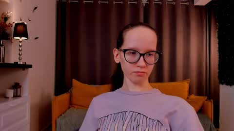 Sara online show from February 20, 4:25 pm