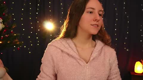 Lynn online show from January 1, 5:01 am