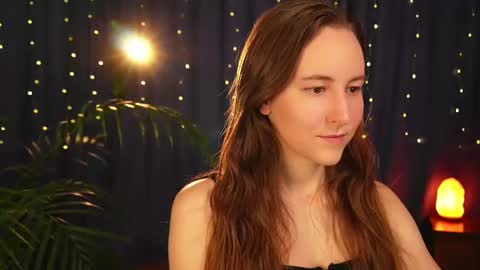 Lynn online show from February 17, 12:05 pm