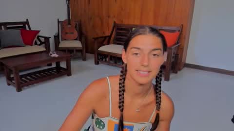  LYNN  online show from November 16, 9:00 am