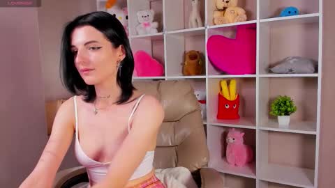 Lynn online show from September 11, 11:32 am