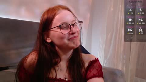 lynne_dawson online show from December 9, 2:49 pm