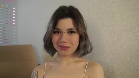 Lola online show from March 3, 12:31 pm