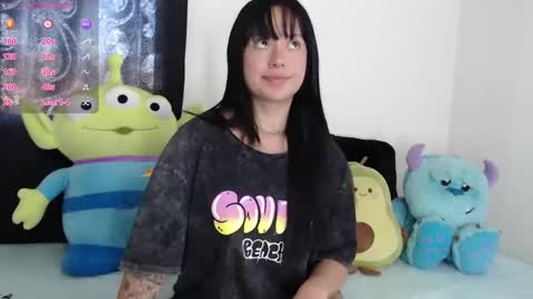 lyshana online show from December 31, 1:08 pm