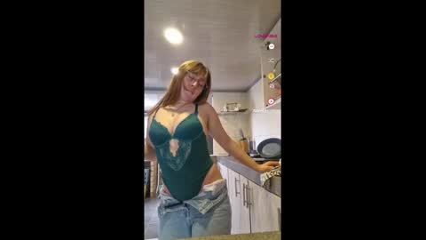 Maddison online show from February 11, 6:55 pm