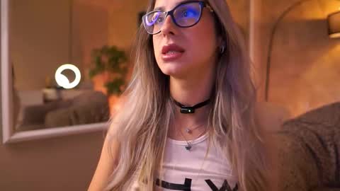 Maddie online show from March 19, 10:08 am