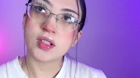   Please followme and rate me your thumbs up online show from September 26, 10:29 pm