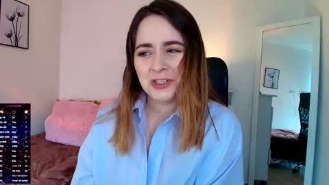 madelamee online show from September 19, 3:55 pm