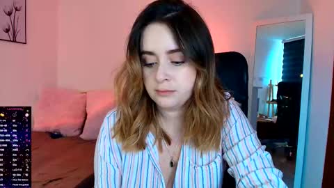 madelamee online show from September 10, 5:13 pm