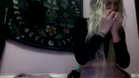 madeline online show from November 15, 10:16 am