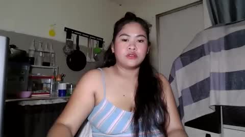 madelline2001 online show from June 7, 6:53 am