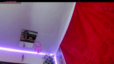 Madelyn. online show from December 21, 9:44 am