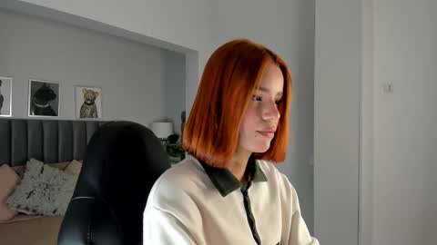 Madie  online show from March 19, 11:58 am