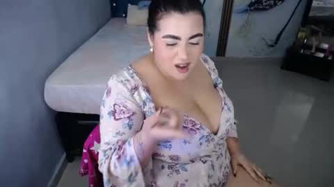 madinsoncopper online show from November 25, 6:15 am