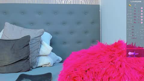   online show from September 21, 2:38 pm