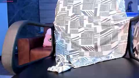 Madison Angel online show from November 25, 9:15 pm