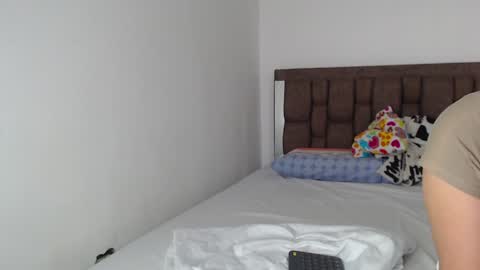 Maria online show from December 2, 4:18 pm