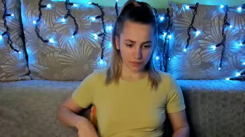 Maggie online show from January 10, 3:11 am