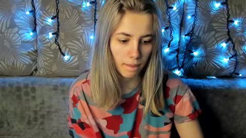 Maggie online show from March 7, 4:24 am