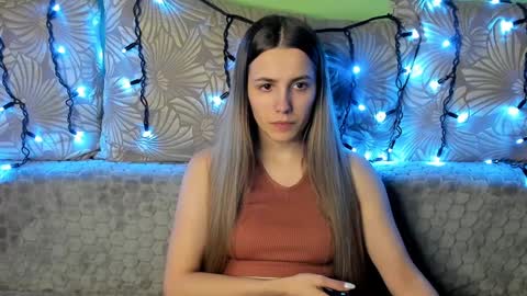 Maggie online show from January 24, 1:56 am